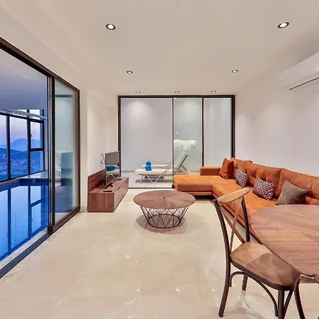 Yuksel 4 Villa